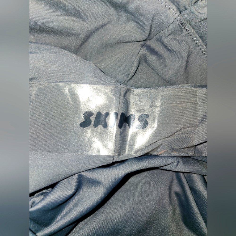NWT Skims Sculpting Swim Fold Over Ruched Bikini Bottom Gunmetal 4X - Picture 8 of 8